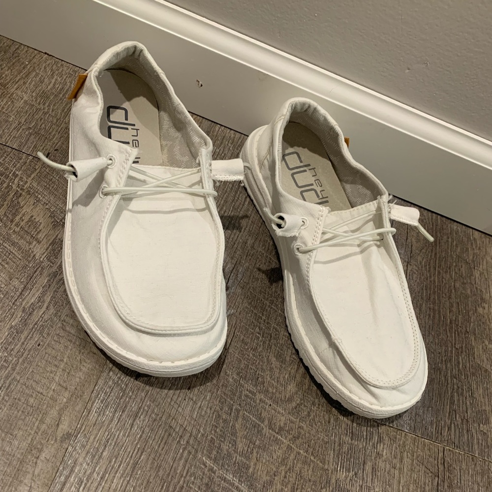 White Hey Dudes (Women, Wendy) Size 6